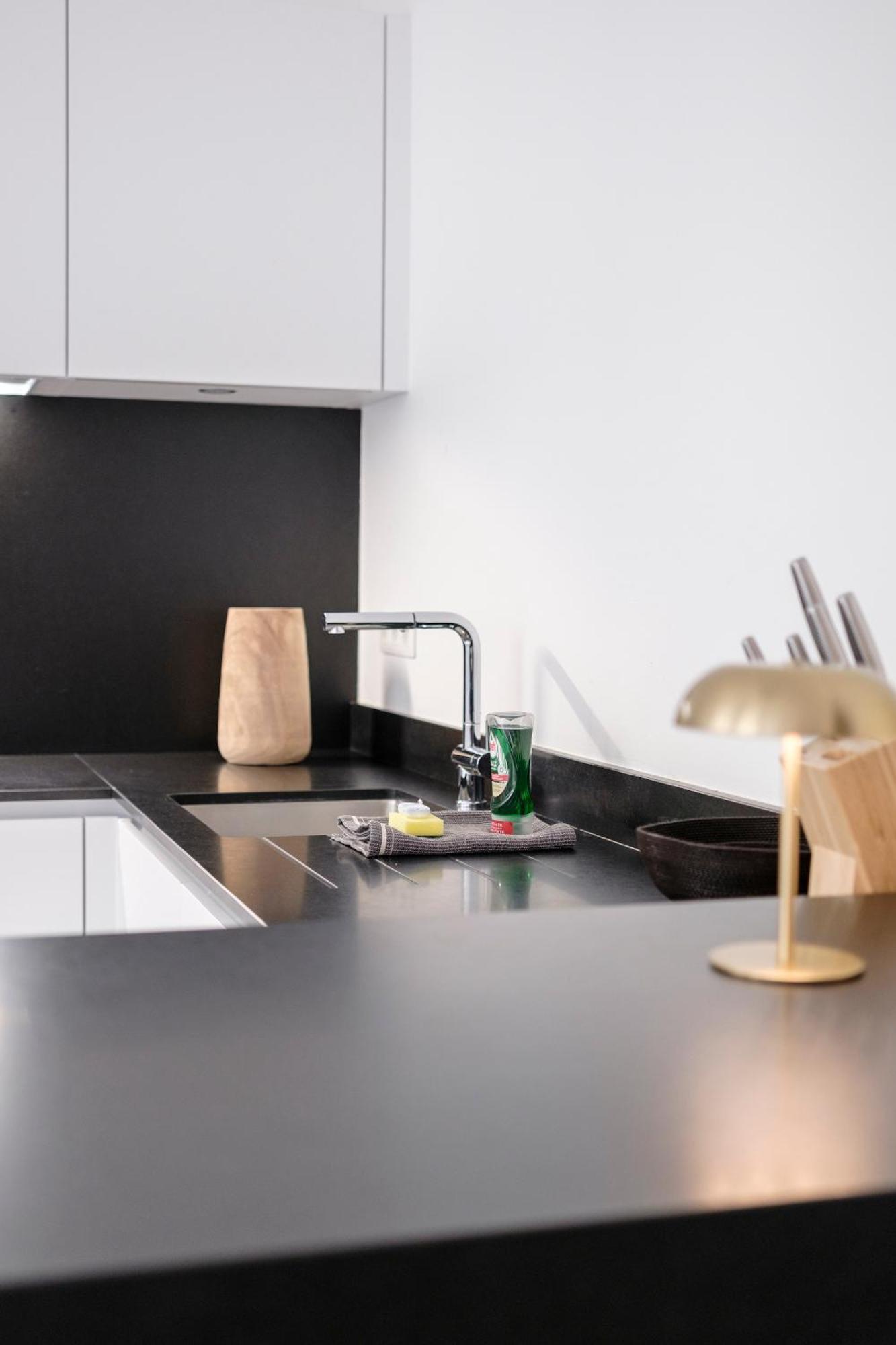 Flats De La Trinite Apartamento